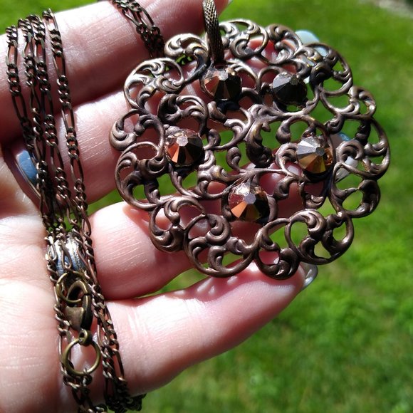 NWOT Pendant w/Natural Brass Filigree and Copper Flatback Austrian Crystals 36" - Picture 4 of 6